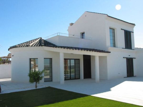 casa totalmente reformada lista para habitar en la provincia de malaga